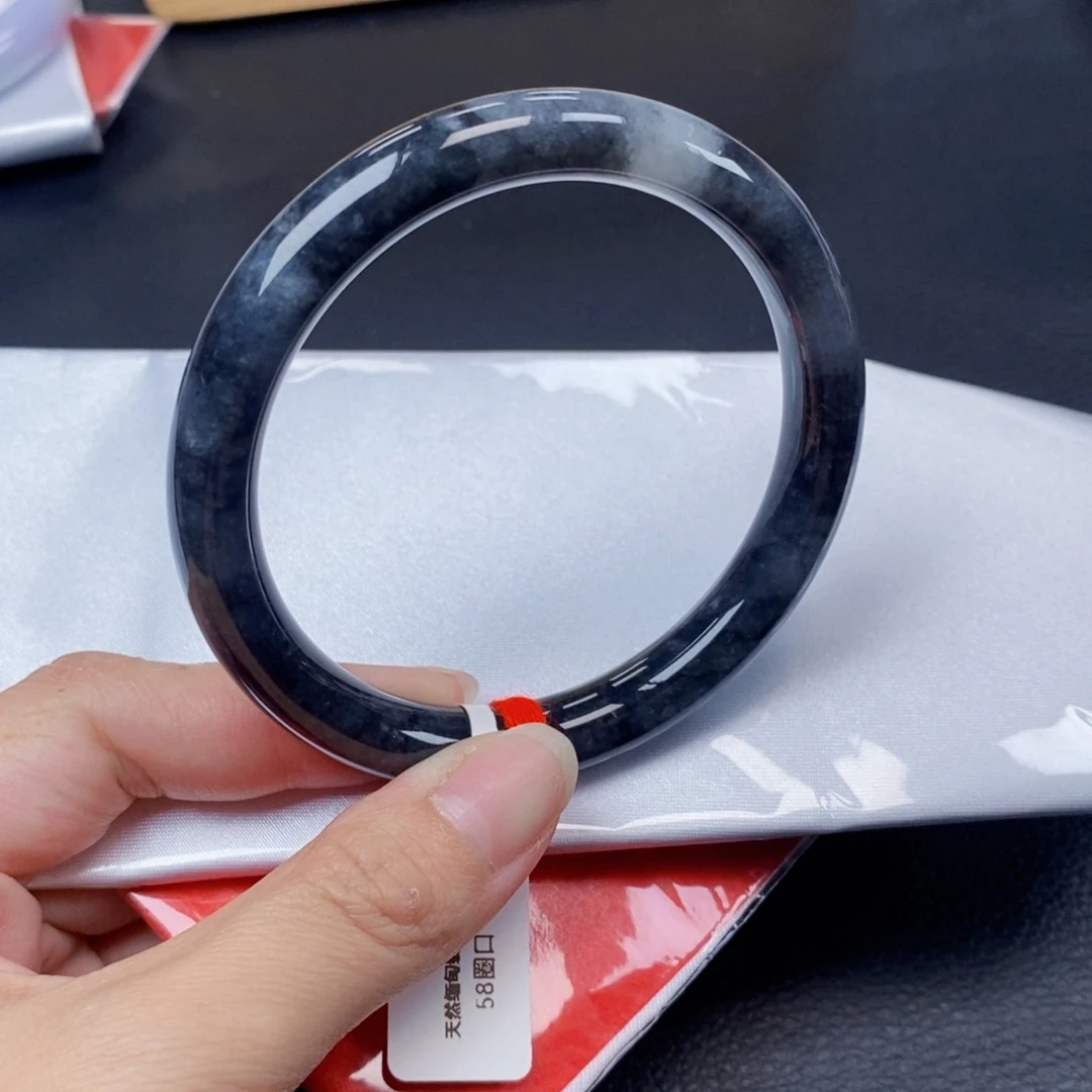 【闪购商品】未镶嵌手镯翡翠58圈口