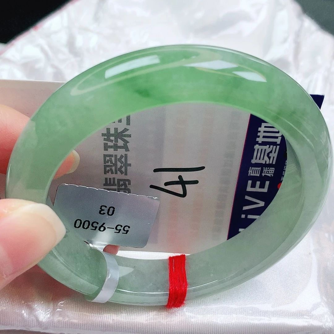 未镶嵌手镯翡翠缅甸天然A货翡翠手镯