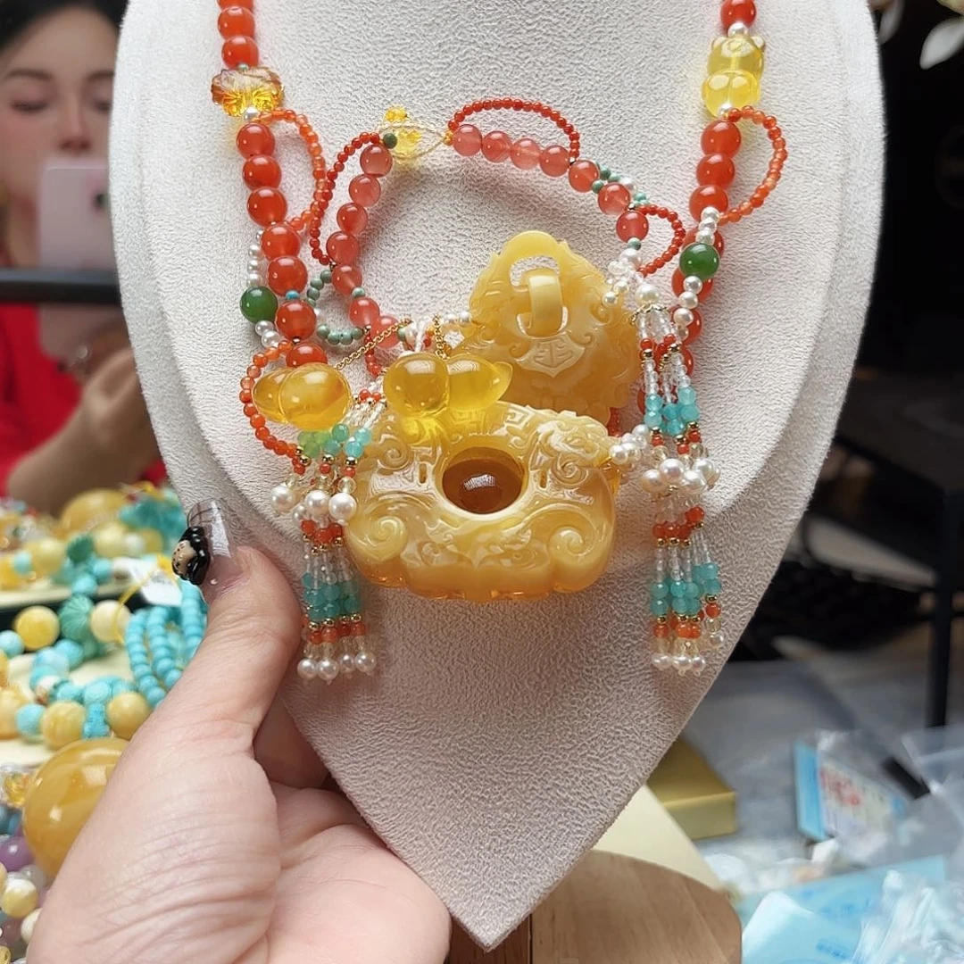 琥珀颈饰未镶嵌巫**6琥珀