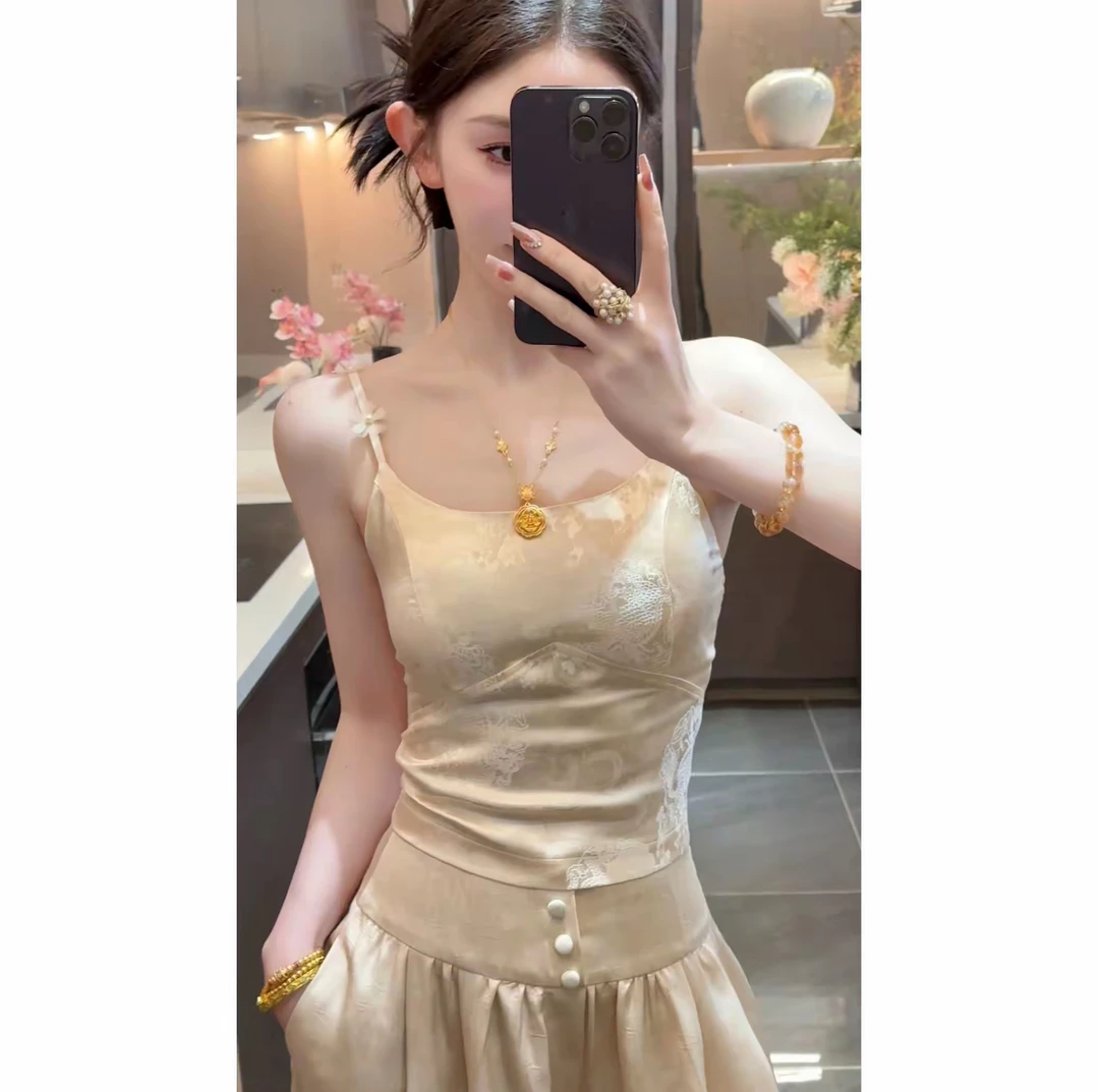 周粥女装铭顺-【花朵吊带】升级版提花缎面JJC5DD1851 JJC5DD1949