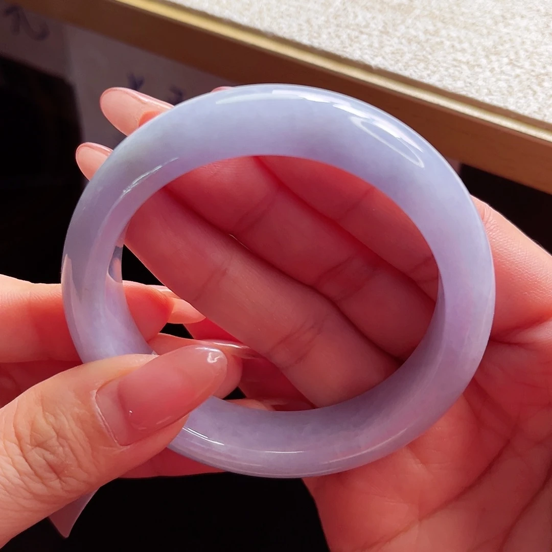 翡翠手镯未镶嵌手镯