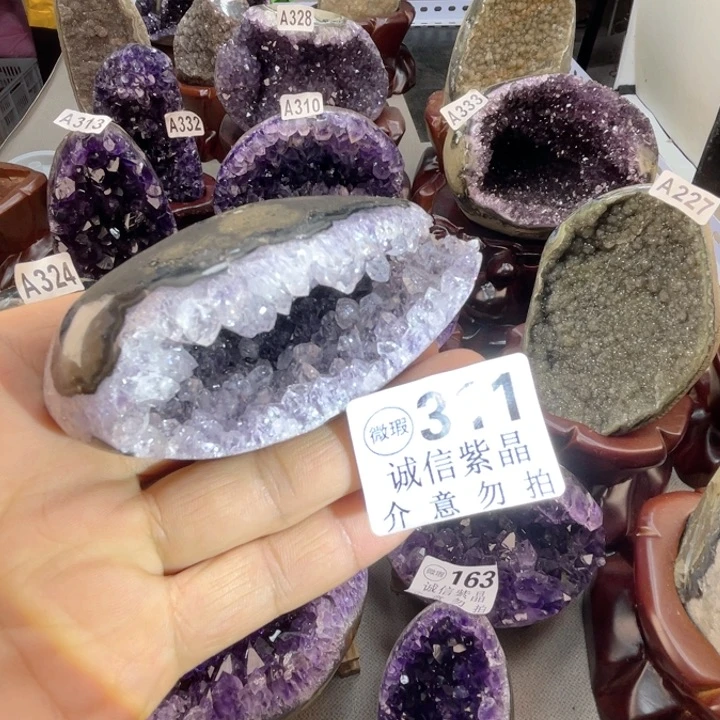 未镶嵌大型摆件（非配饰）紫晶