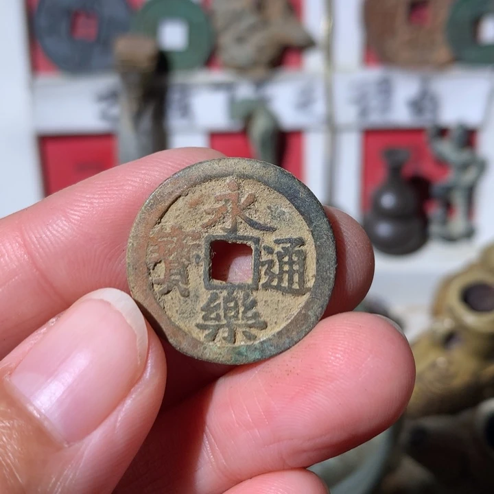 k***n铜现代工艺品 现代工艺品