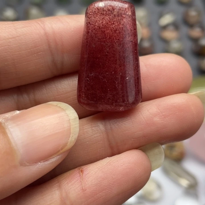 纯天然幽灵碧玺（处理）