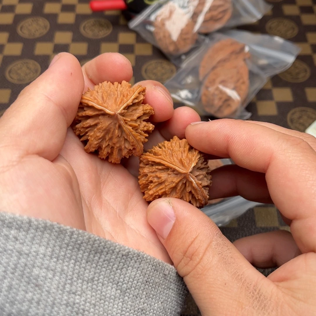 文玩核桃把件170000000000