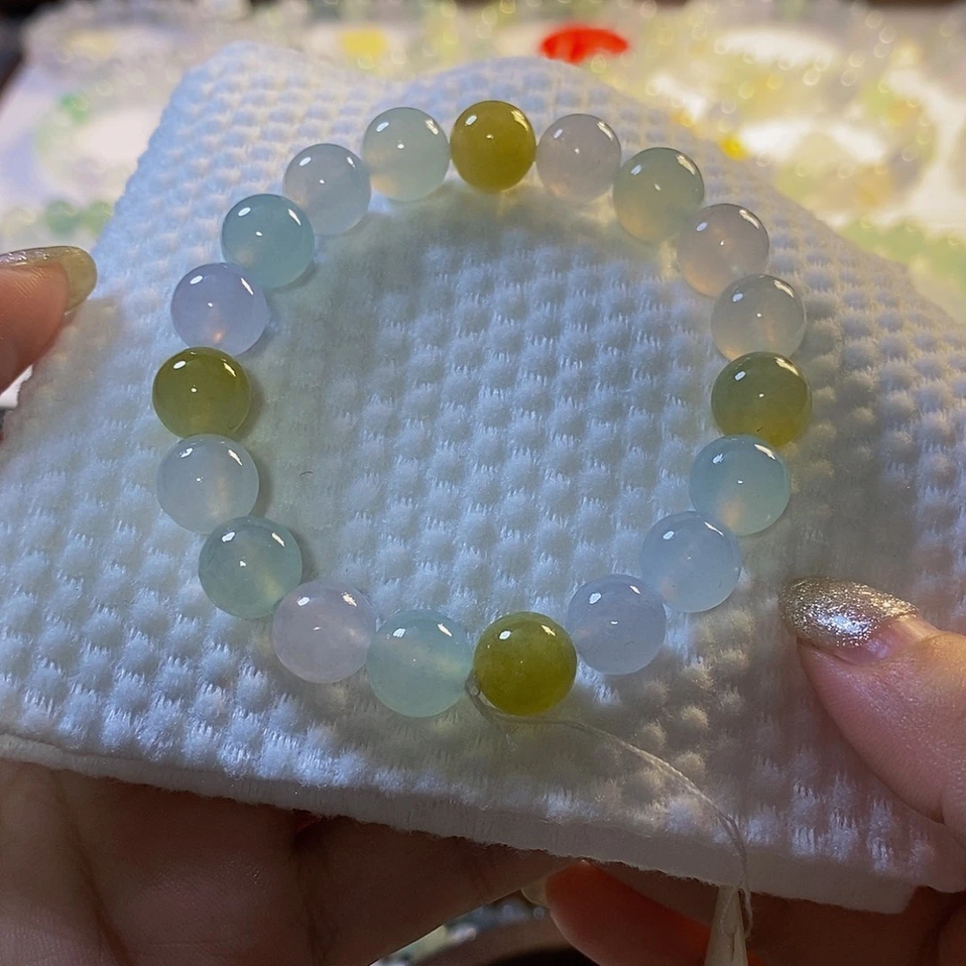 定制翡翠未镶嵌翡翠.