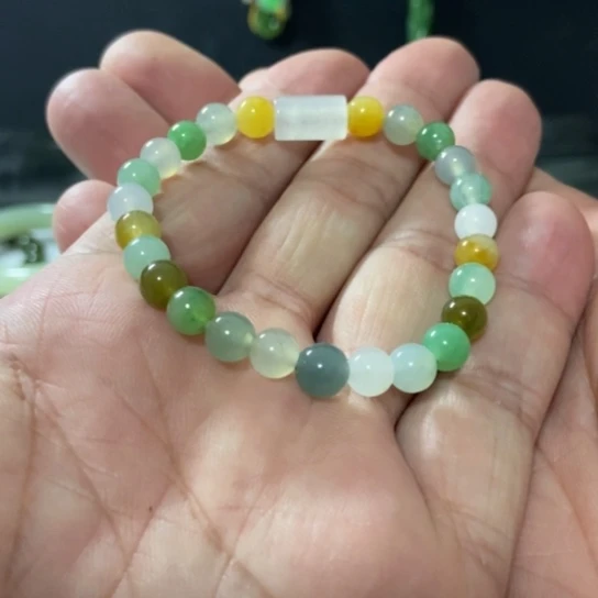 翡翠未镶嵌手串嘎嘎好