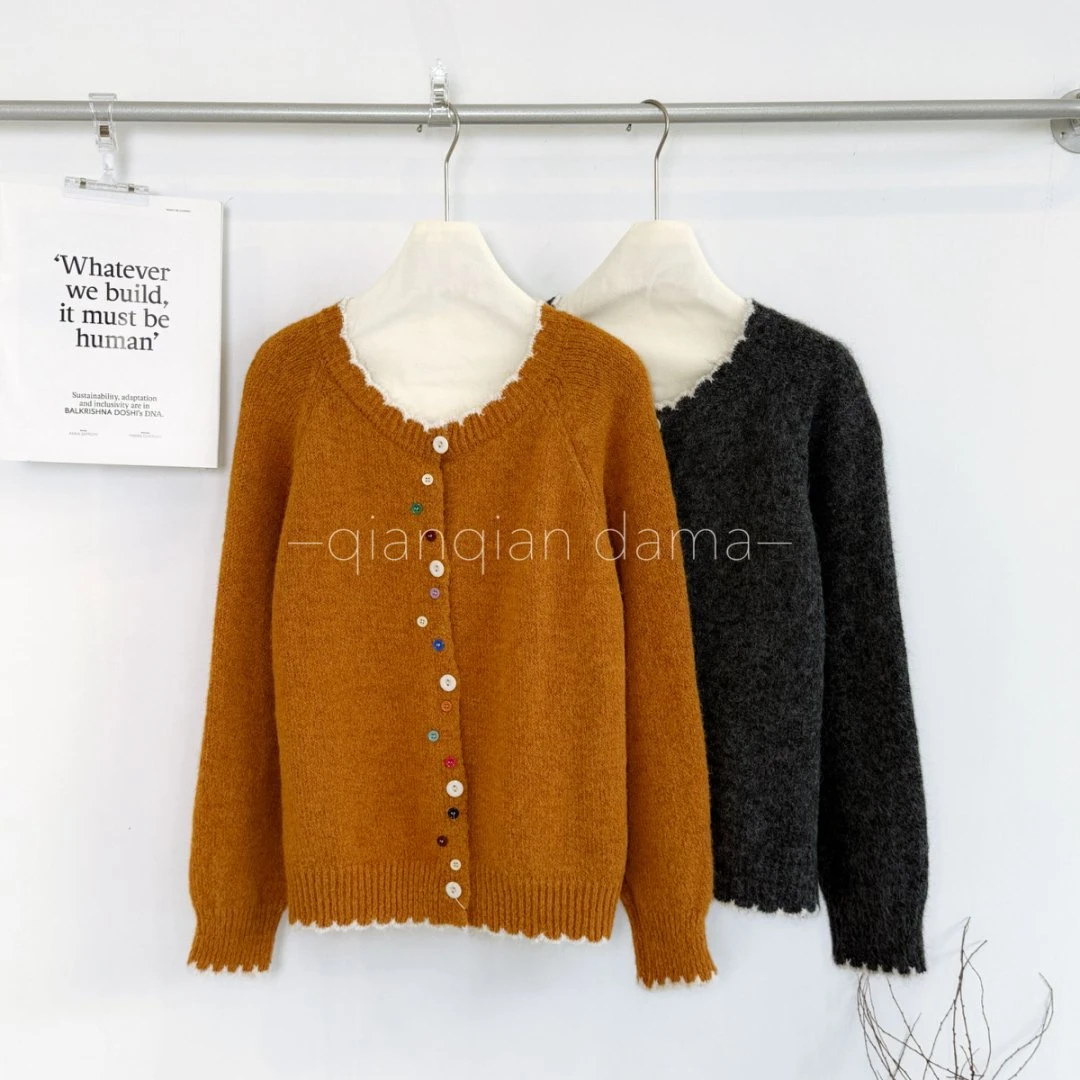 芊芊大码秋季软糯彩色纽扣开衫慵懒短外套毛衣宽松【66039】