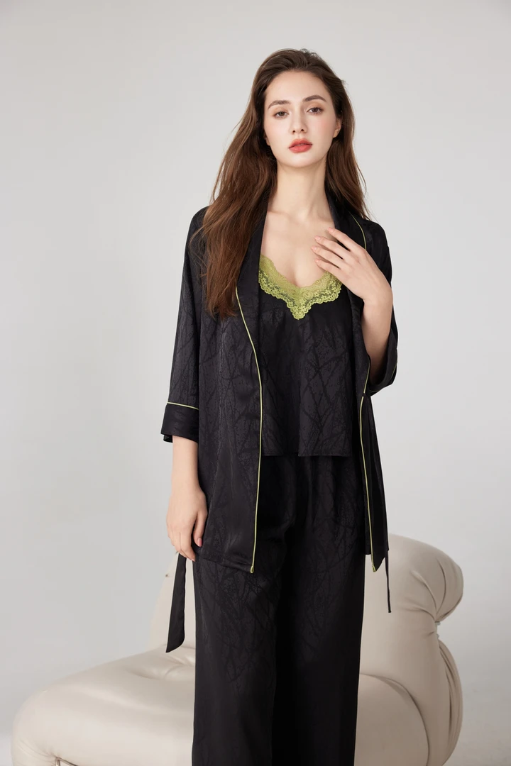 高端睡衣95醋酸丝柔软亲肤轻奢高级感家居服三件套装女