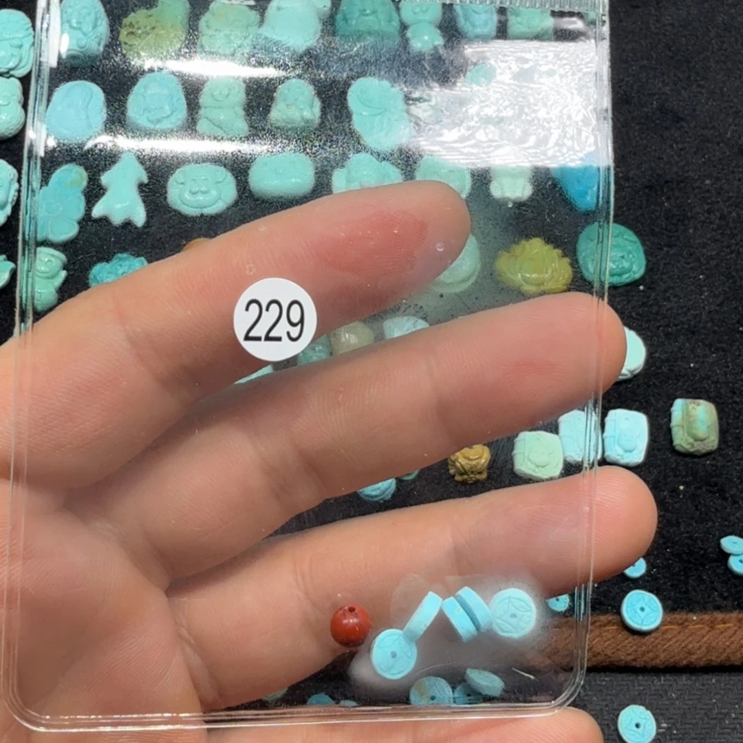 J****南红玛瑙未镶嵌珠宝奇石