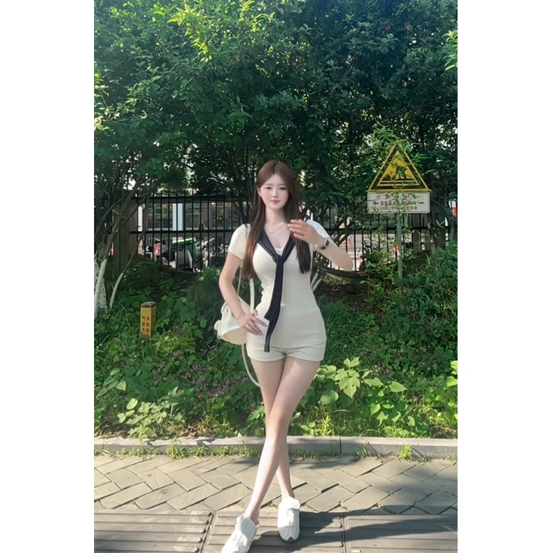 夏季新款纯欲辣妹穿搭套装女白色短袖上衣+披肩+高腰短裤三件套潮