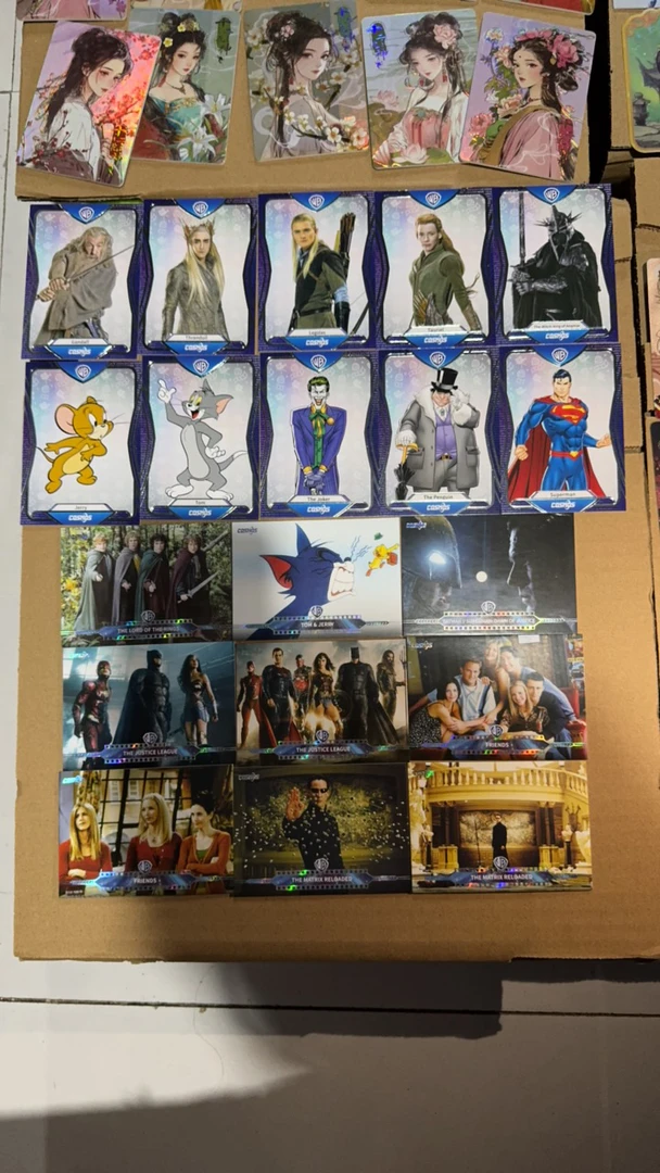 卡卡沃华纳100周年收藏卡 一单40张（能挑3单）！