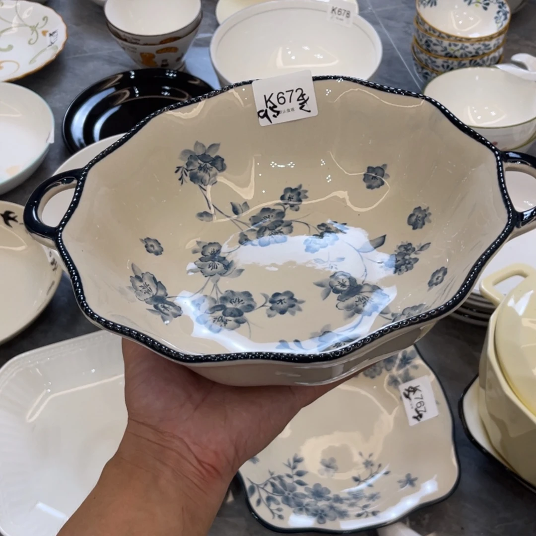 陶瓷微瑕餐具介意勿拍，满18飞！