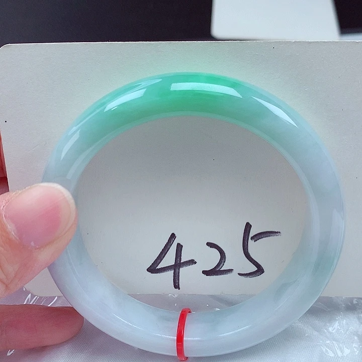 翡翠未镶嵌手镯翡翠