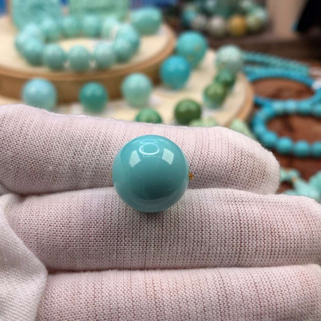 绿松石未镶嵌珠宝奇石15.3mm