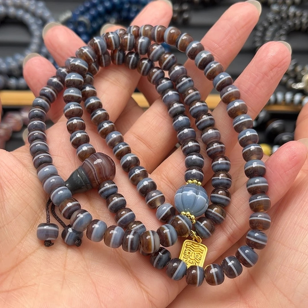 阿****玛瑙/玉髓未镶嵌项链