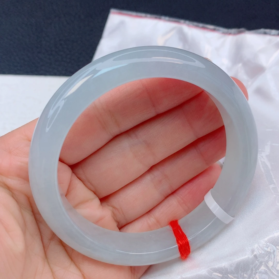 翡翠未镶嵌手镯58圈