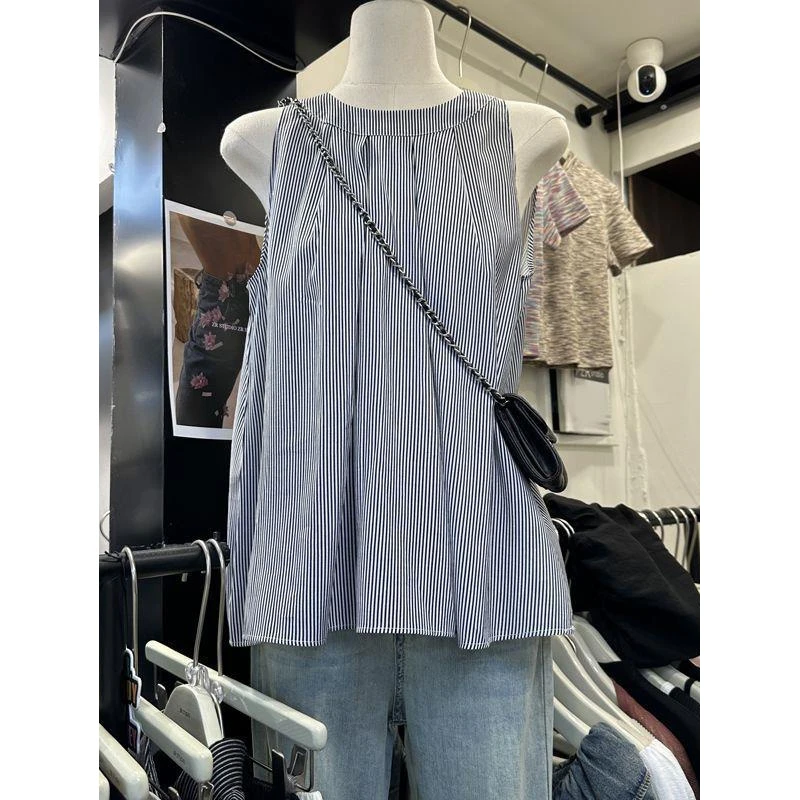 被惊艳到了！巨漂亮！韩版宽松挂脖压褶设计百搭背心无袖上衣女夏季