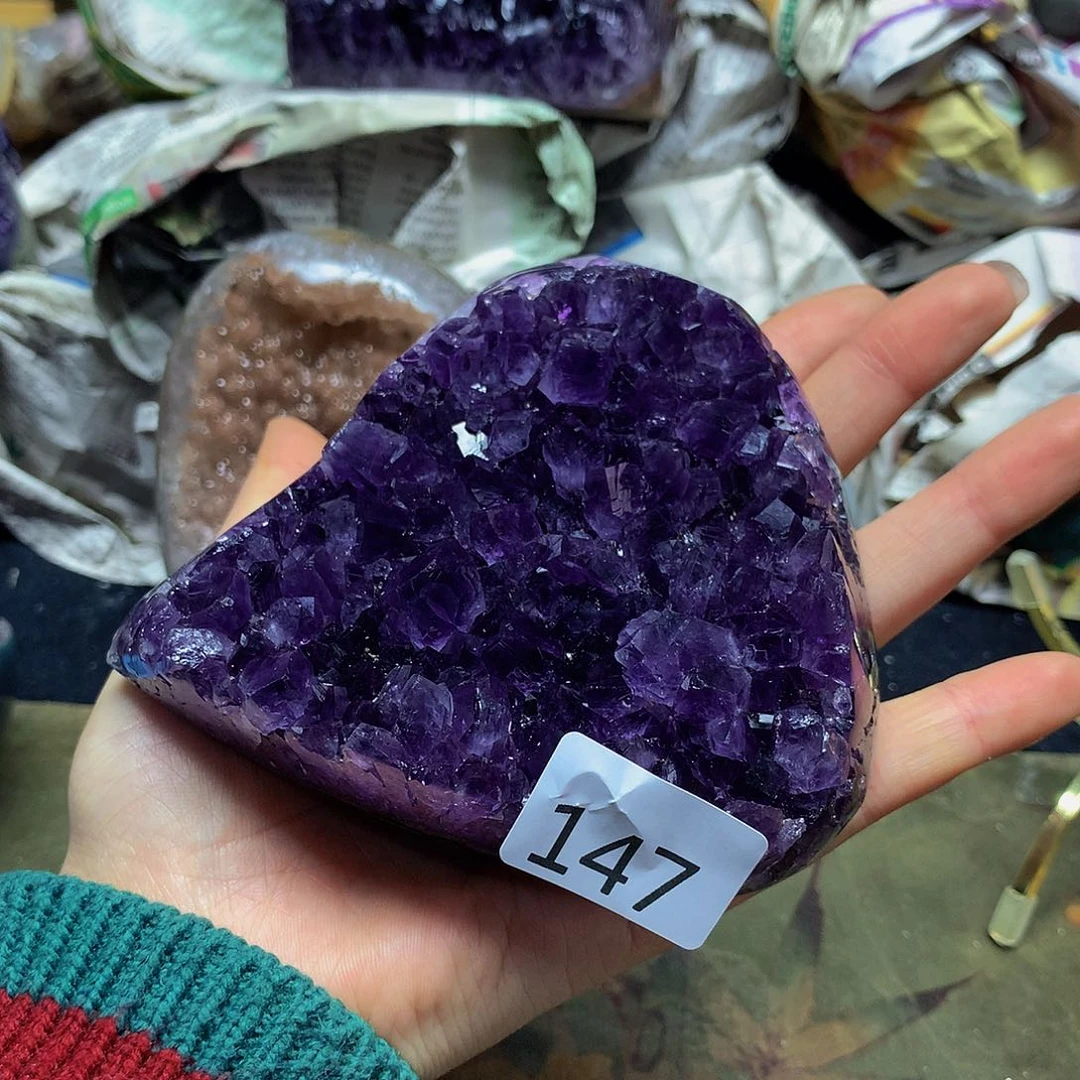 紫晶大型摆件（非配饰）未镶嵌