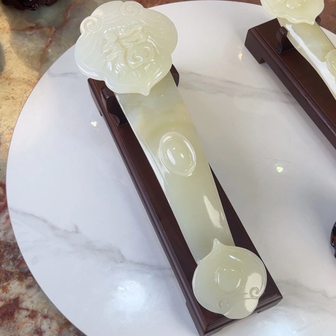 金***豪玉精品天然冰清料如意摆件