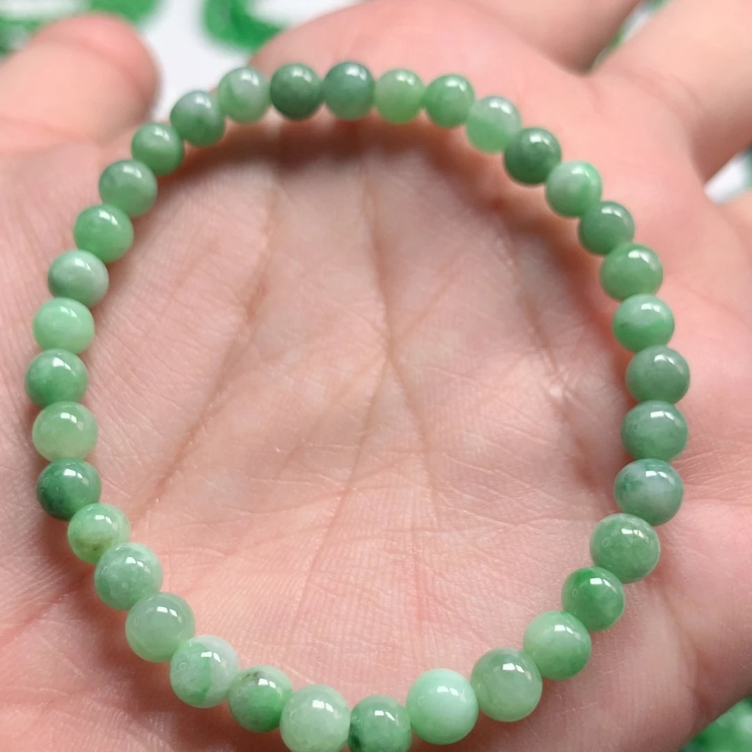 翡翠未镶嵌手链翡翠