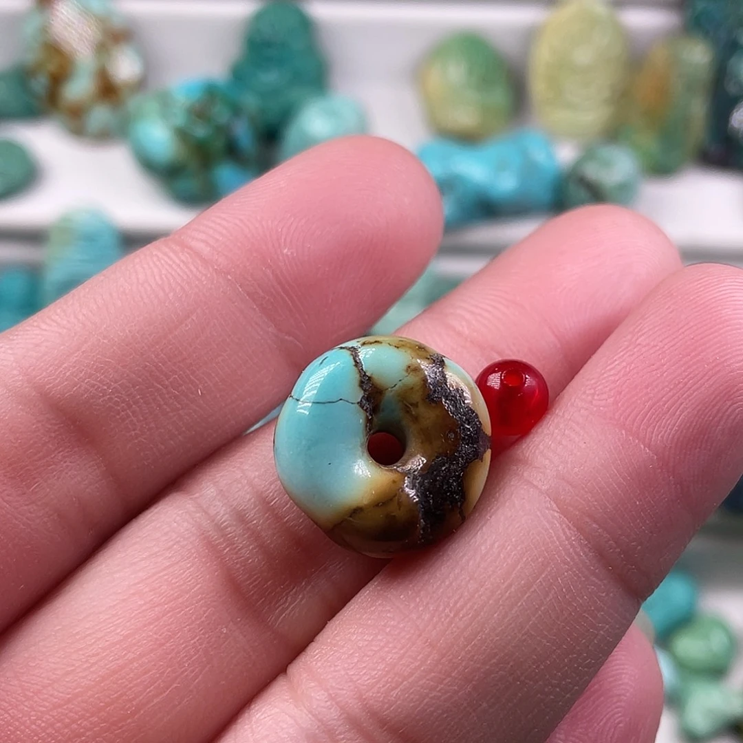 南红玛瑙未镶嵌颈饰