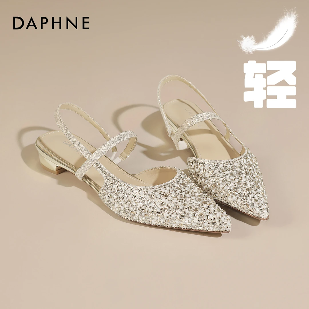 达芙妮凉鞋女夏外穿舒适通勤2025新款小香风尖头上班不累脚小单鞋