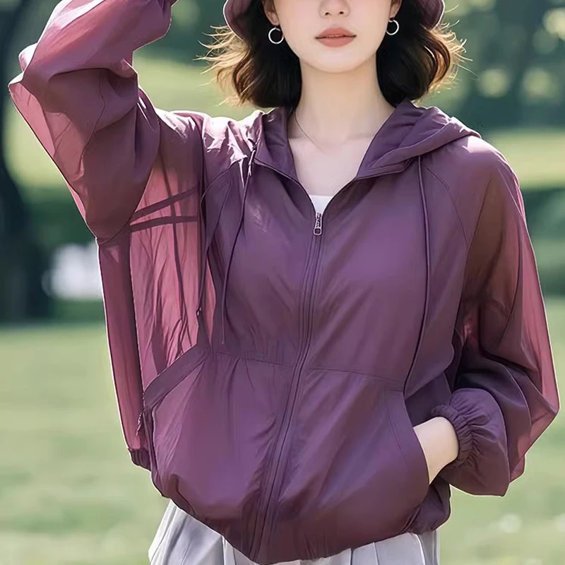 时尚连帽薄款防晒外套女2025年春夏季新款轻薄透气速干长袖防晒服