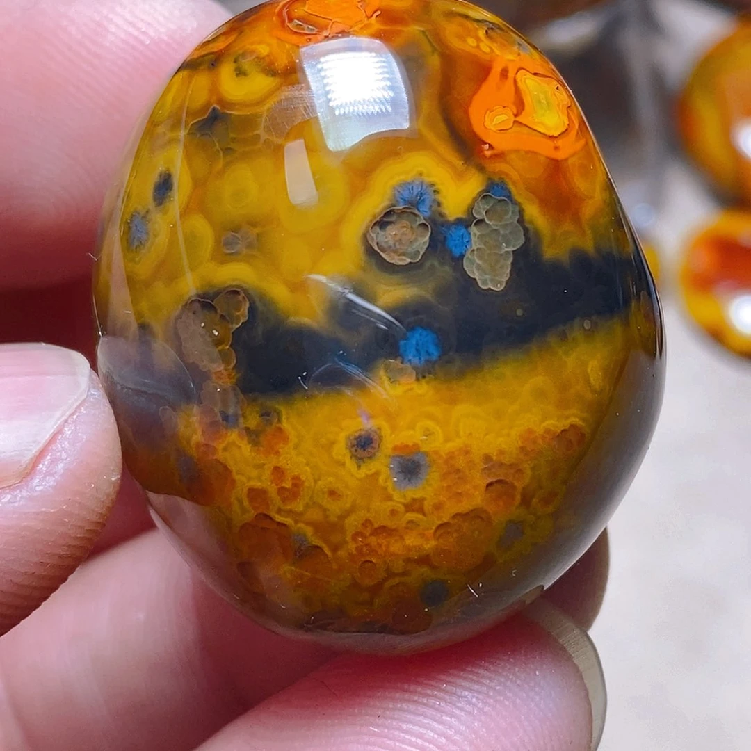 未镶嵌颈饰玛瑙/玉髓峰**转