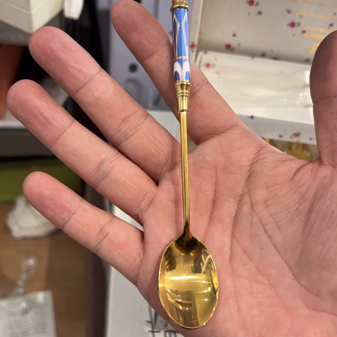 瓷片哈哈哈我也是很喜欢这个