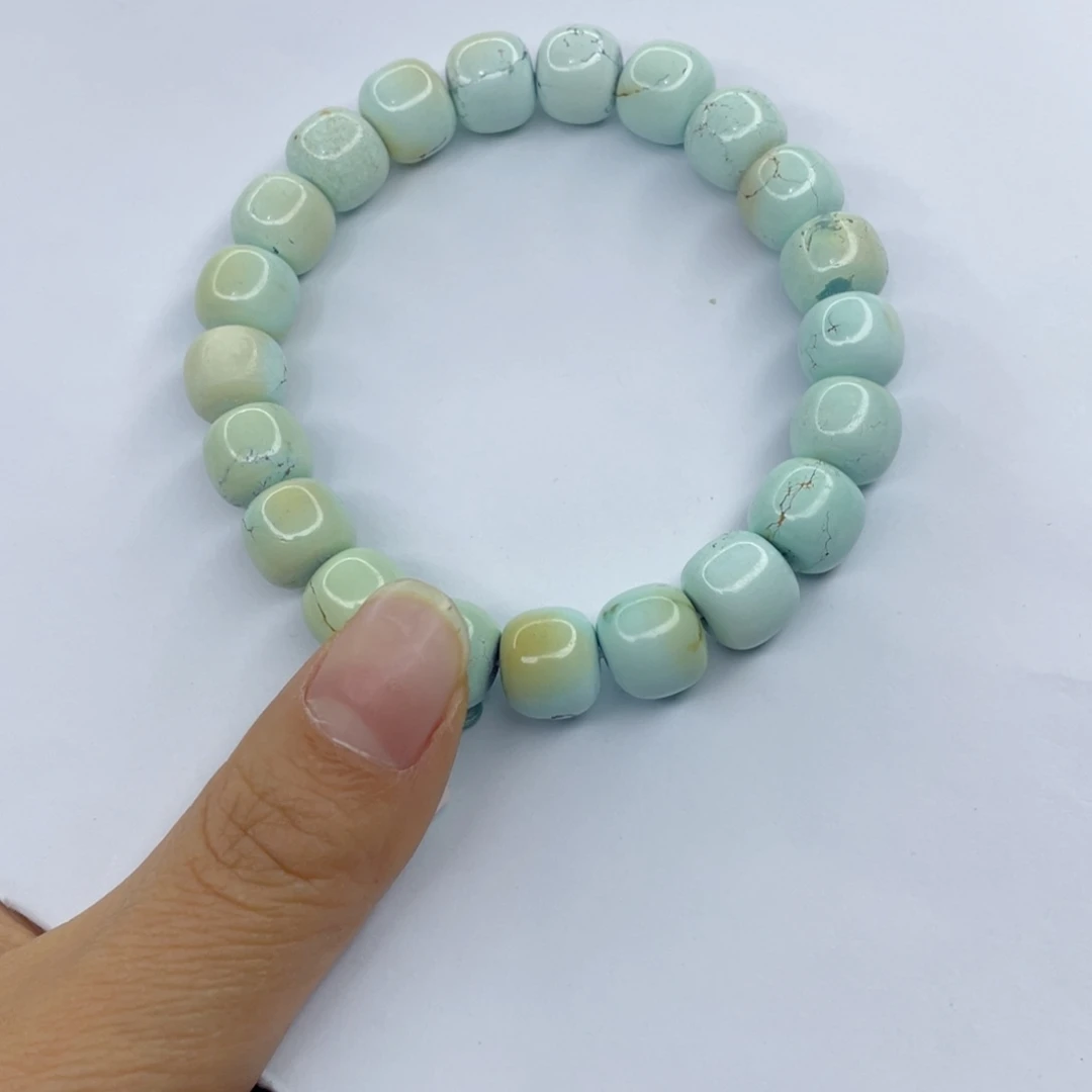 绿松石未镶嵌颈饰