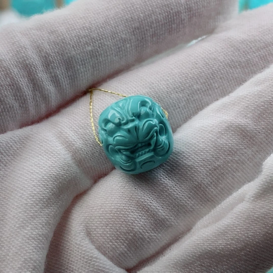 绿松石配饰未镶嵌