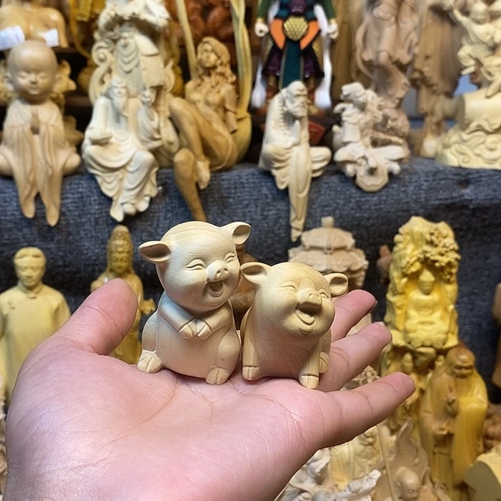 黄杨木黄杨木瑕疵猪