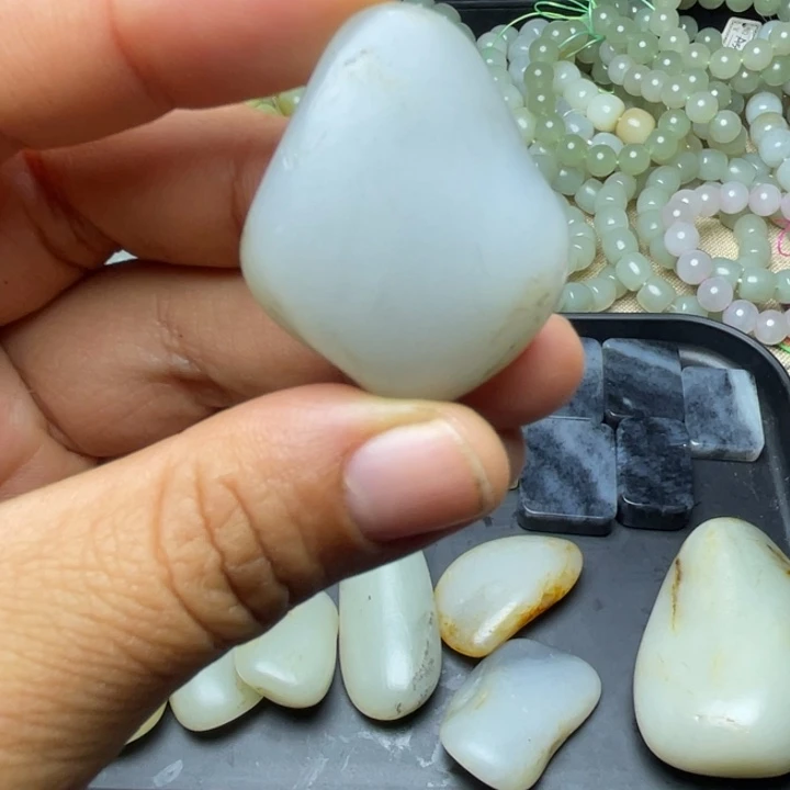 未镶嵌软玉珠宝半成品