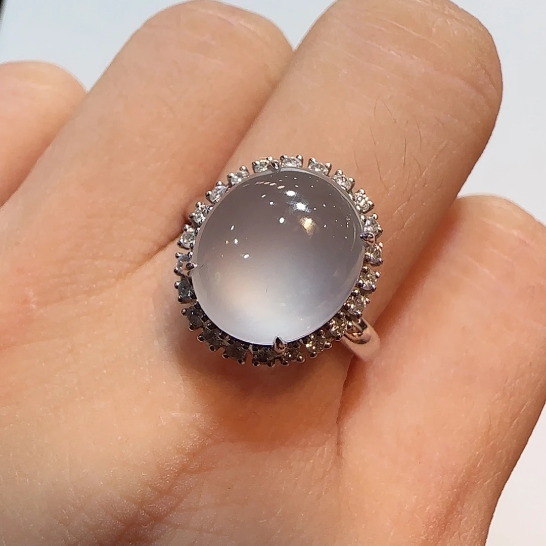 翡翠戒指18K金镶嵌戒指