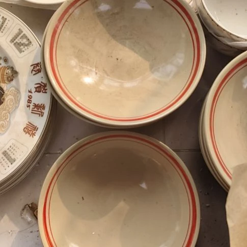 瓷片瓷器，各种摆件，瓷片，