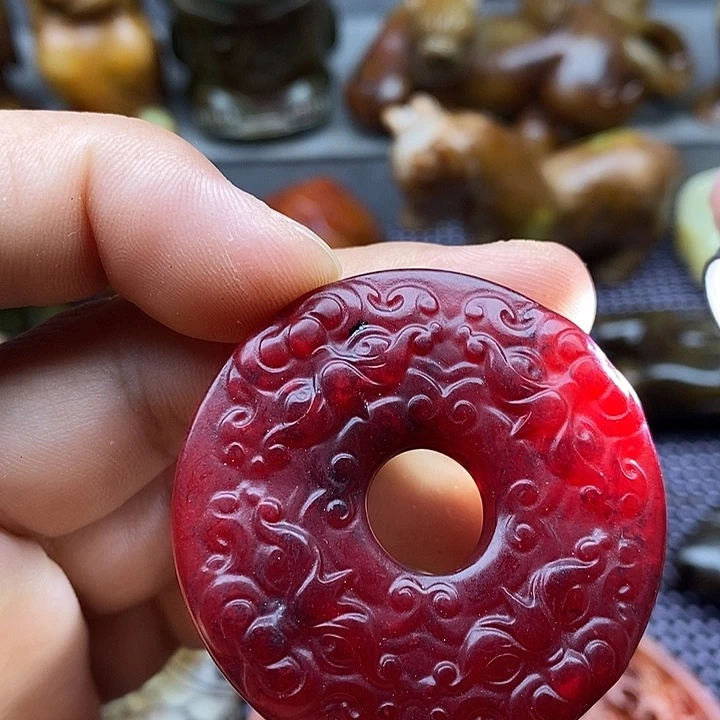 未镶嵌蛇纹石玉颈饰