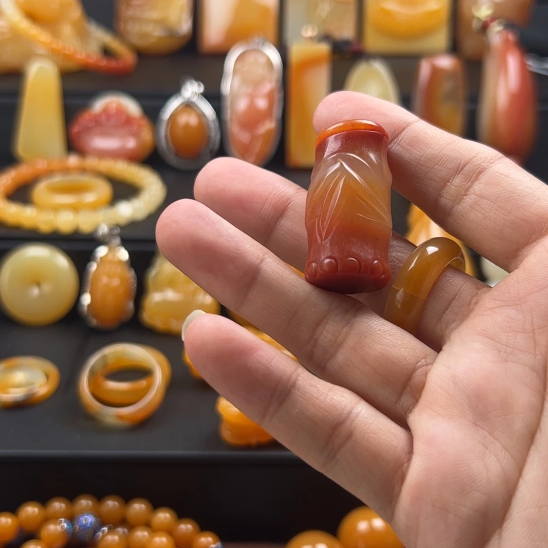 合金石英质玉（黄龙玉）手串