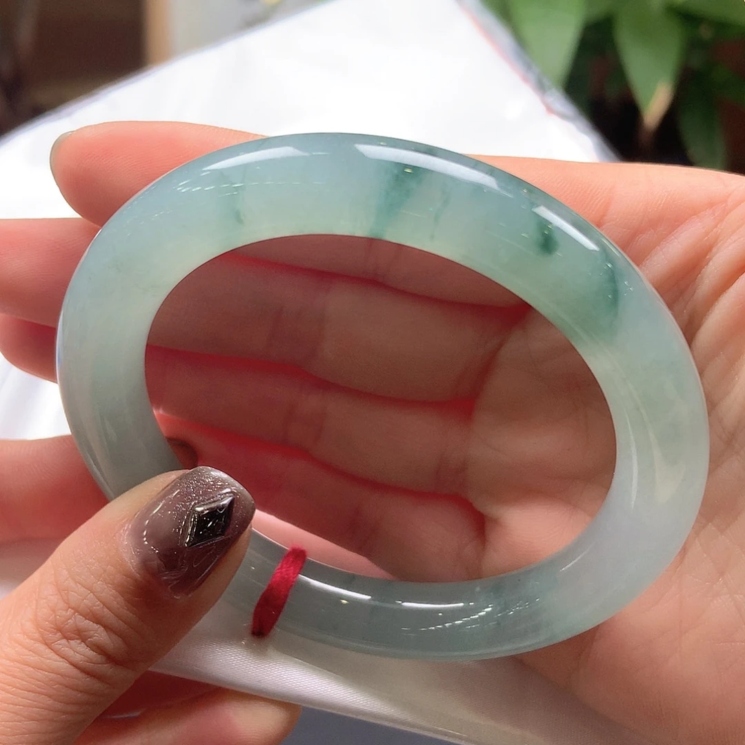 翡翠未镶嵌手镯9冰飘花