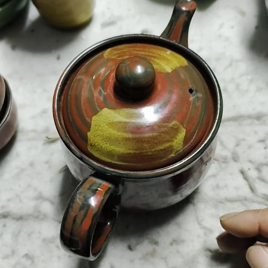 瓷片五厂，七厂各种摆件，瓷片，均有瑕疵！