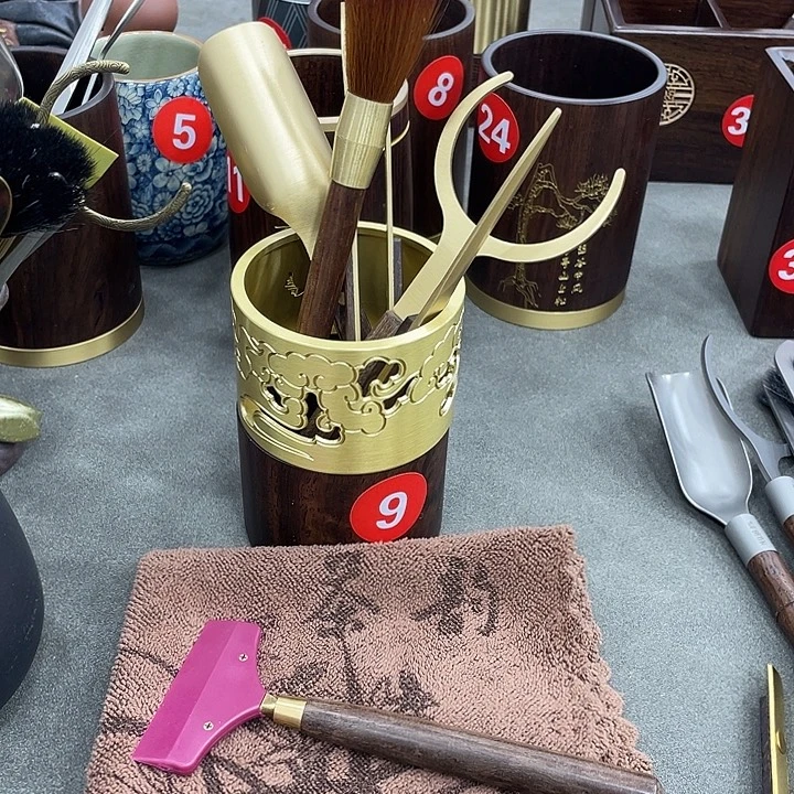 在干嘛我也在洗头发睡觉觉