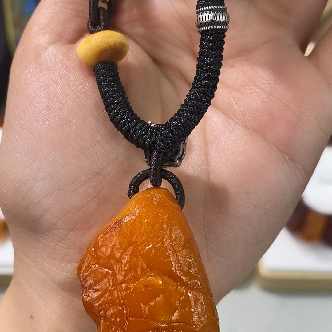 未镶嵌琥珀裸石我