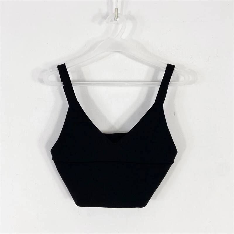 【77衣橱】DD8106精品女装吊带背心【红人上新】