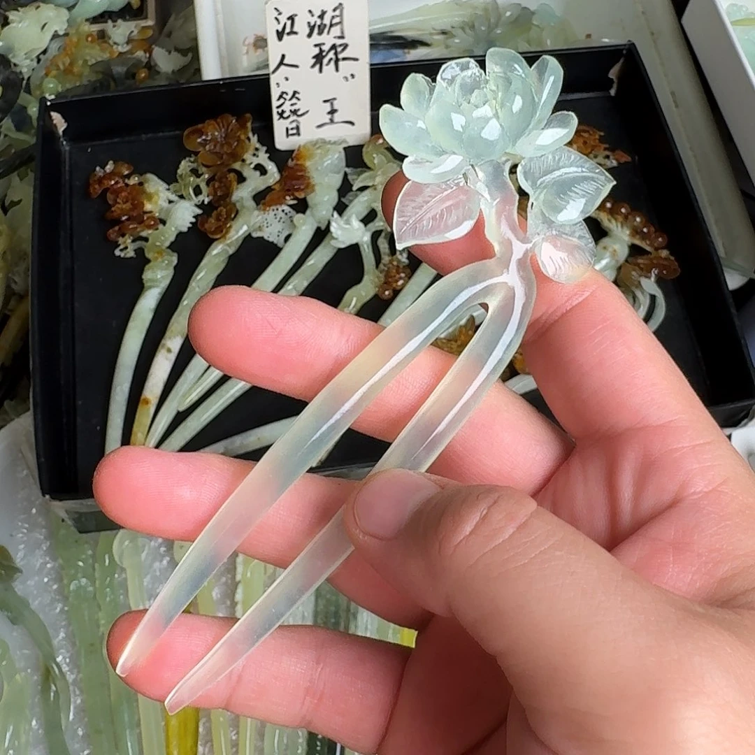 蛇纹石玉未镶嵌发饰