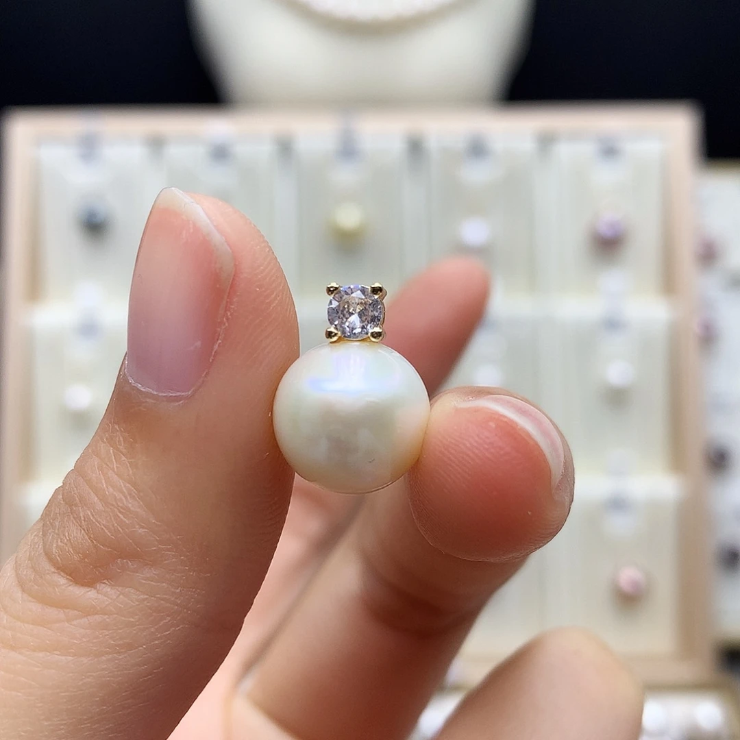 淡水珍珠颈饰合金