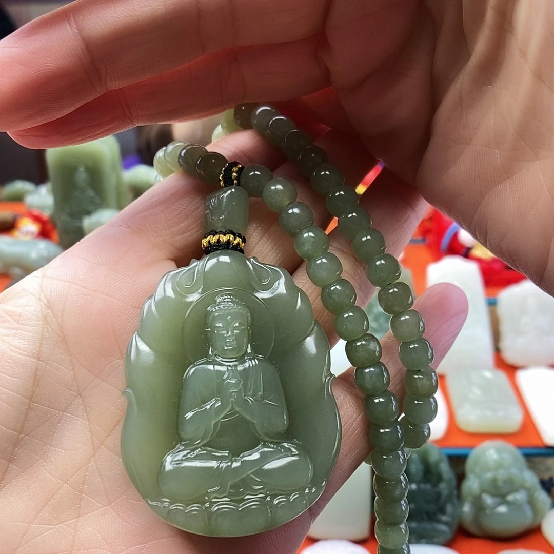 和田玉未镶嵌颈饰