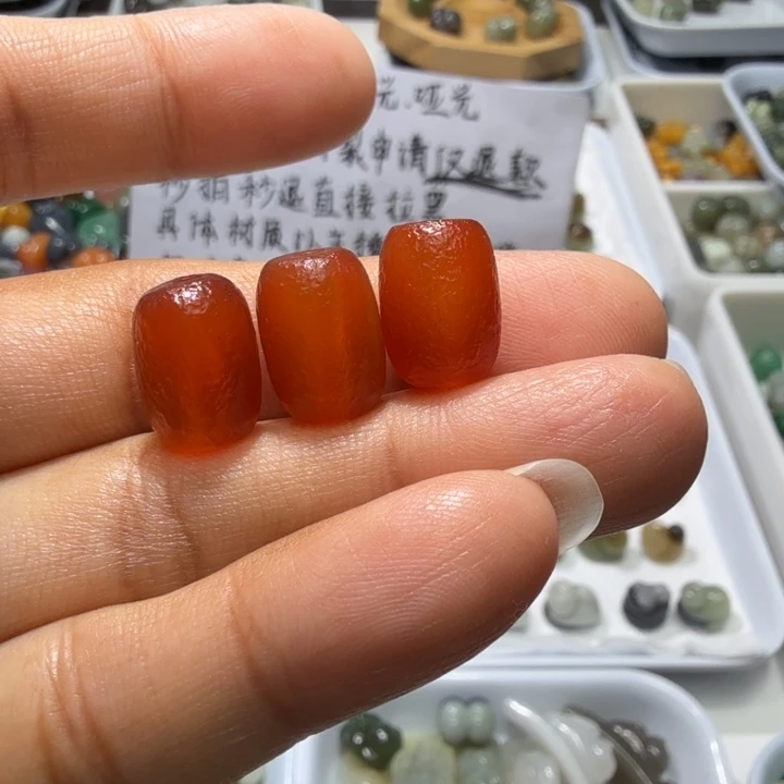 和田玉未镶嵌珠宝奇石