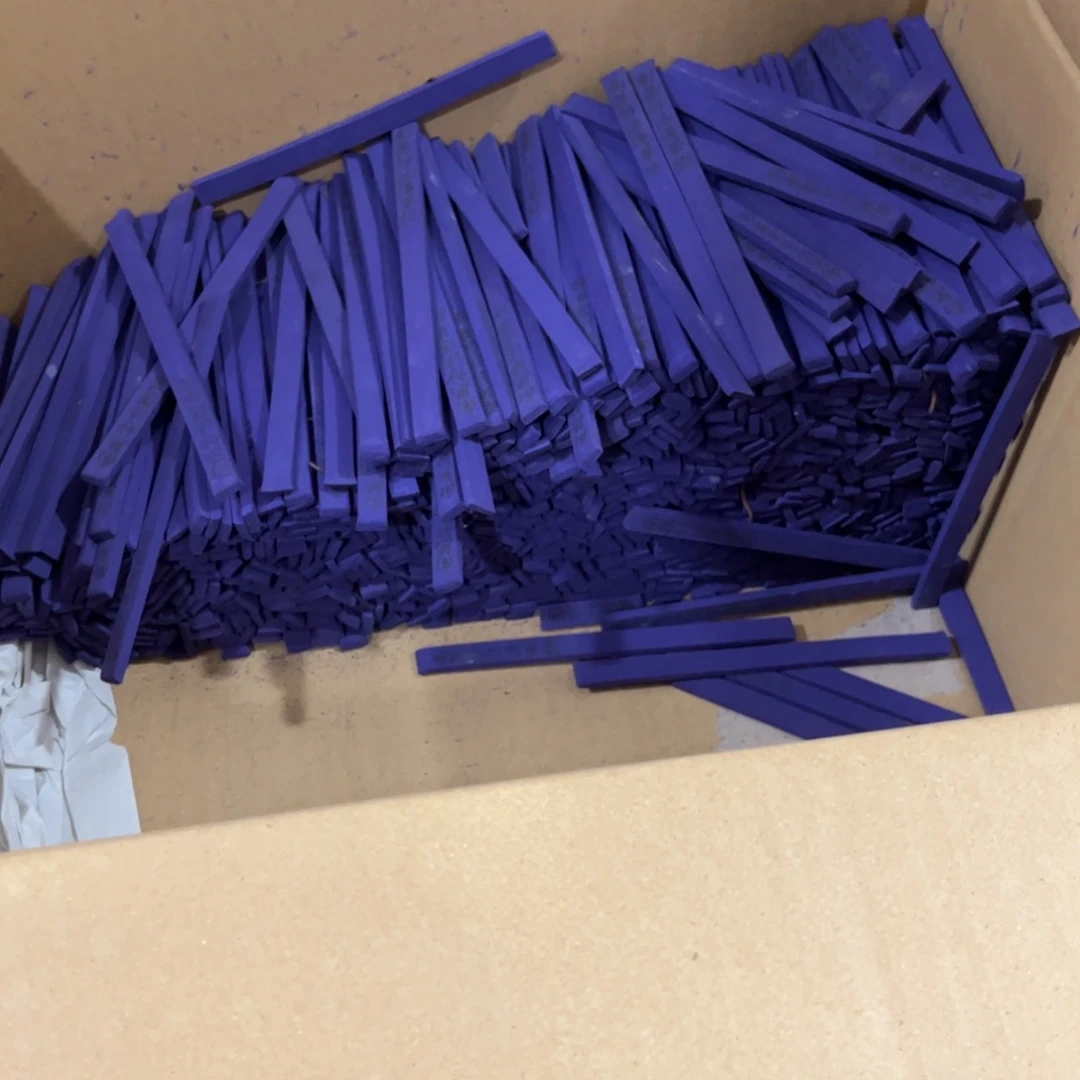 致***哈哈哈哈哈哈哈哈哈