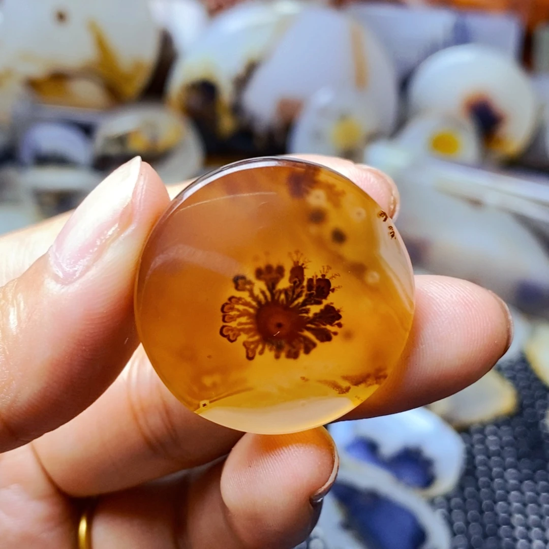 玛瑙/玉髓未镶嵌珠宝半成品