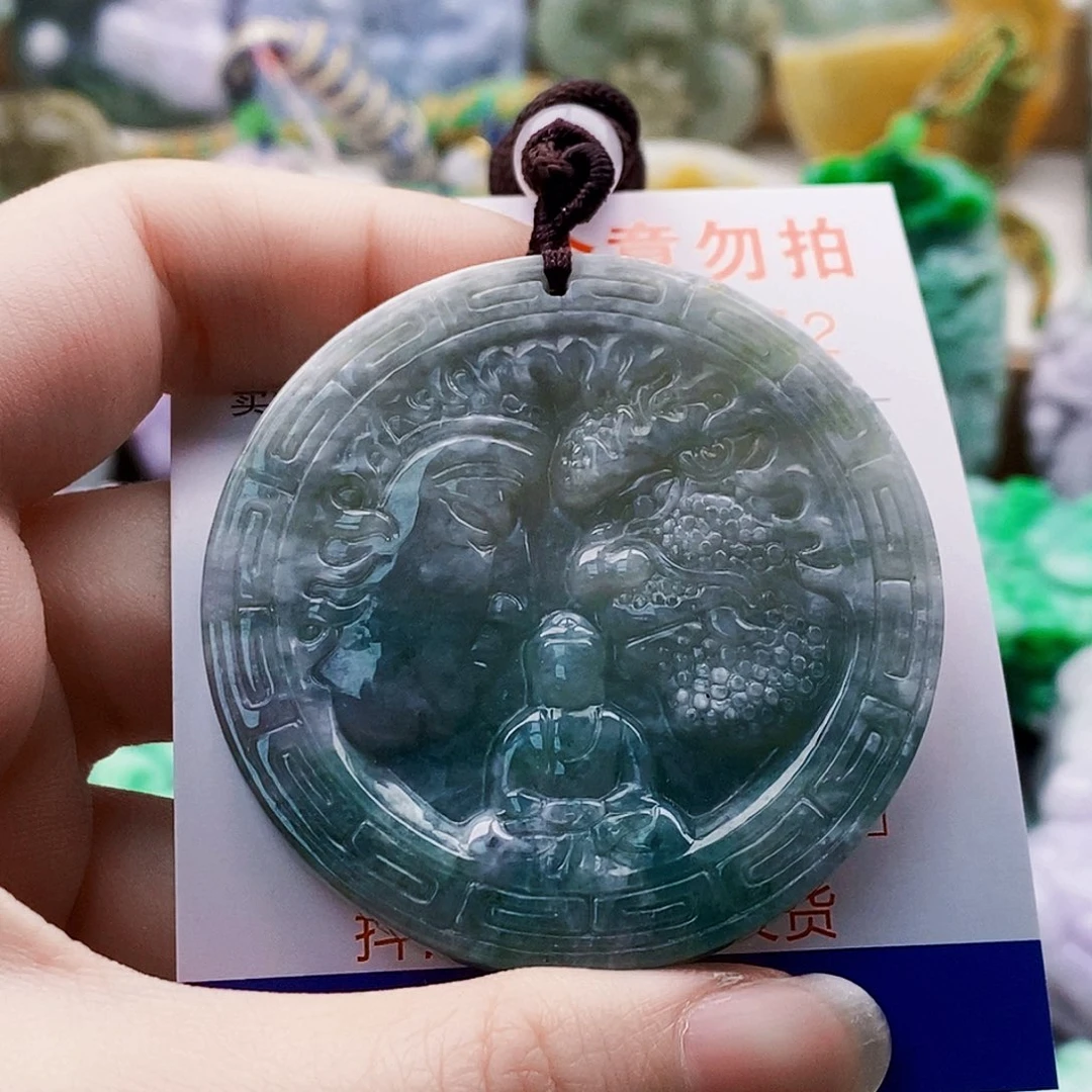 吊坠(不含链)未镶嵌翡翠